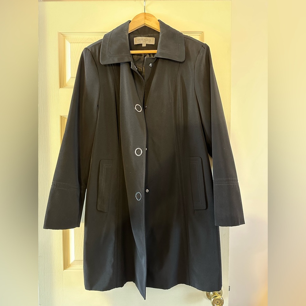 Anne Klein Lightweight Coat - Size L, Gently Used